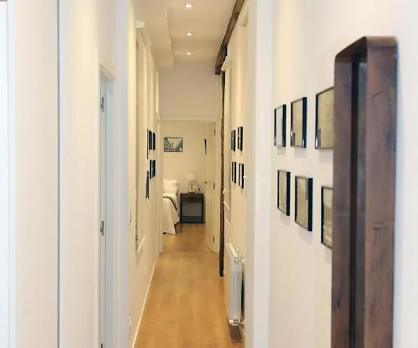 Piso Moderno A 2 Minutos Del Casco Viejo Con Parking Gratis * Bilbau