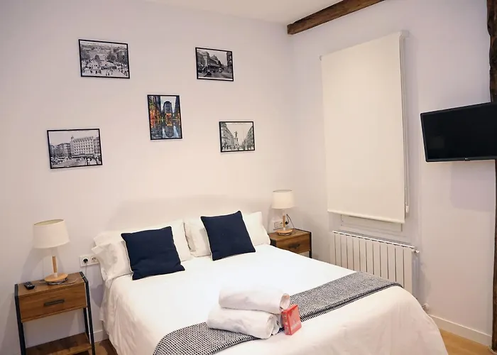 Apartamento Piso Moderno A 2 Minutos Del Casco Viejo Con Parking Gratis Bilbau