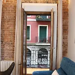 Piso Moderno A 2 Minutos Del Casco Viejo Con Parking Gratis Appartement