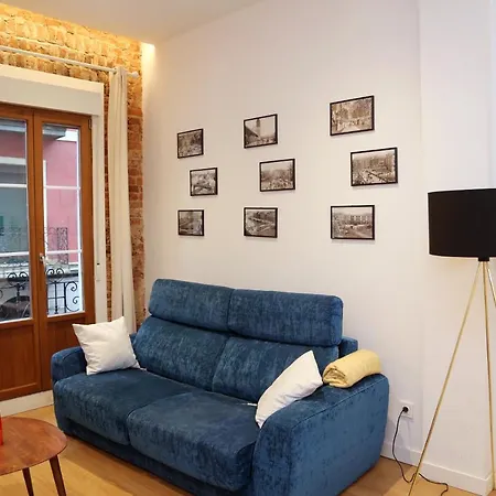 Piso Moderno A 2 Minutos Del Casco Viejo Con Parking Gratis * Bilbao