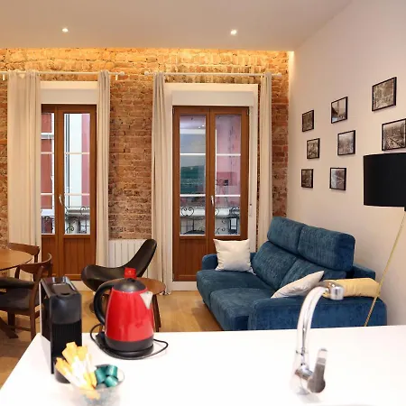 Piso Moderno A 2 Minutos Del Casco Viejo Con Parking Gratis Appartement