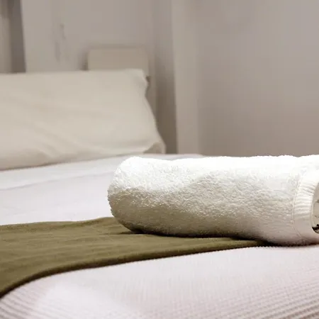 Piso Moderno A 2 Minutos Del Casco Viejo Con Parking Gratis Apartamento