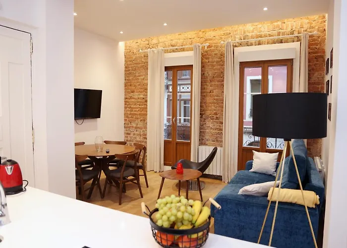 Apartment Piso Moderno A 2 Minutos Del Casco Viejo Con Parking Gratis *