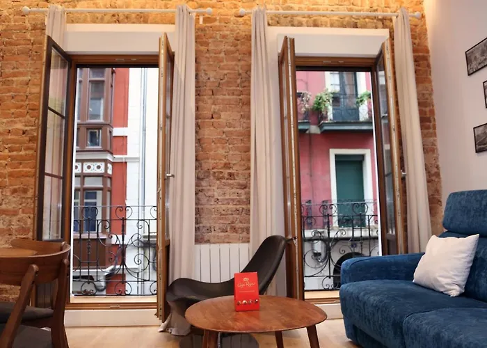 Piso Moderno A 2 Minutos Del Casco Viejo Con Parking Gratis Apartament